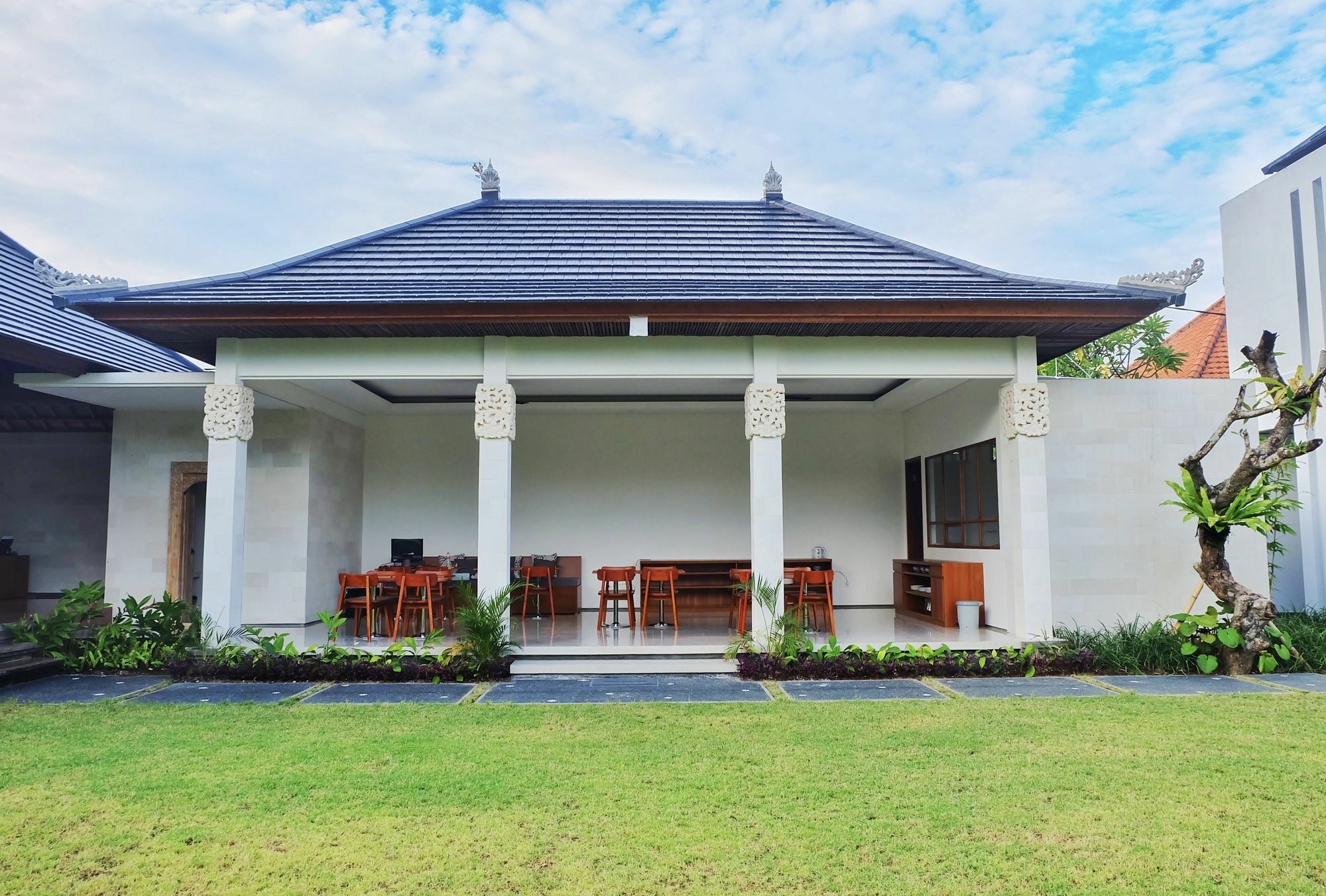 Hotel Mahana Living 3*